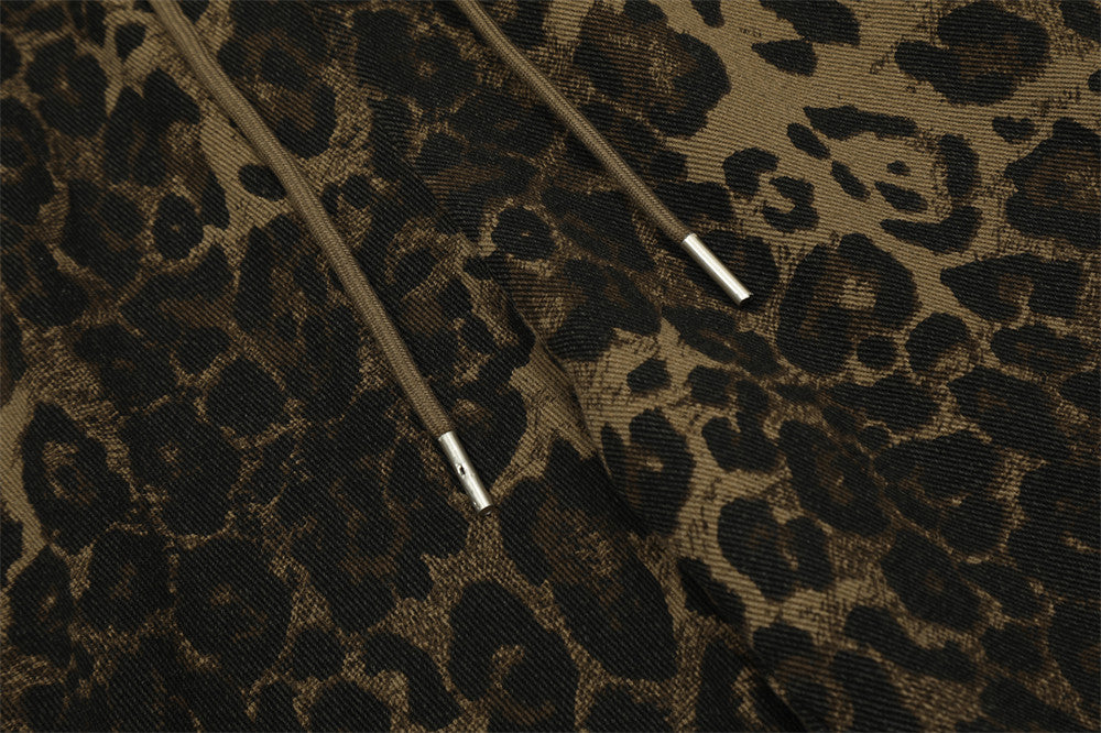 Fashion Leopard Print Cargo Shorts Men