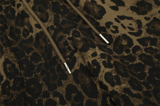 Fashion Leopard Print Cargo Shorts Men