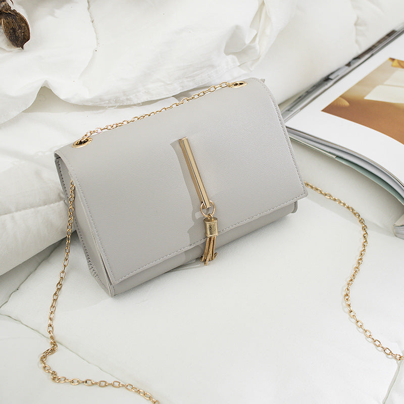 Fashionable Korean Chain One Shoulder Small Square Bag Trendy Pendant Diagonal Bag