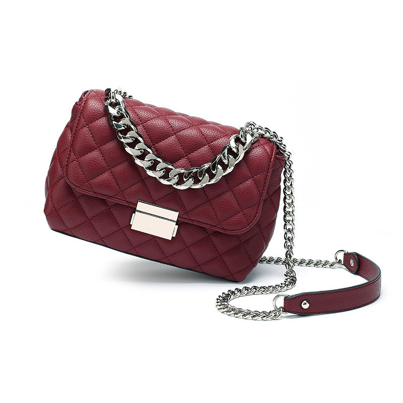Check British Style Chain Bag